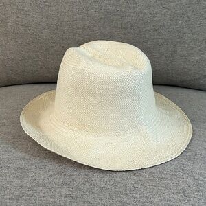 NWOT Panama Hat Light and Soft